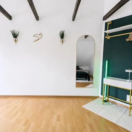 Stilvolle City-maisonette In Zentrum 이제를론