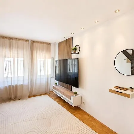 Stilvolle City-maisonette In Zentrum イーザーローン